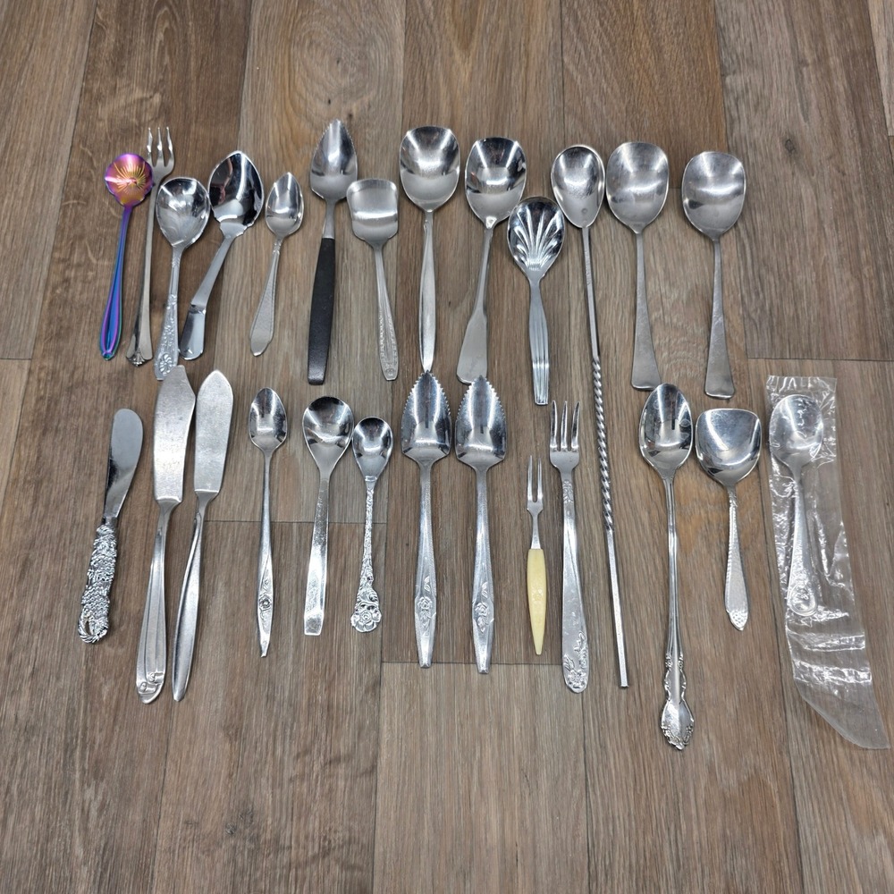 Mixed Vintage Flatware Lot Oneida Gero Stainless Steel Spoons Knives Forks 26pc